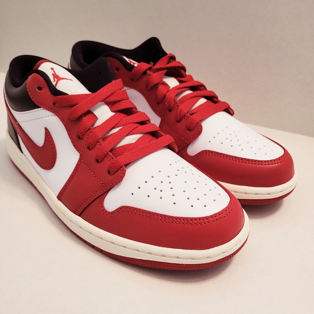 NIKE- Air Jordan 1 Low Womens